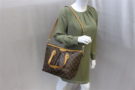 lv palermo pm size